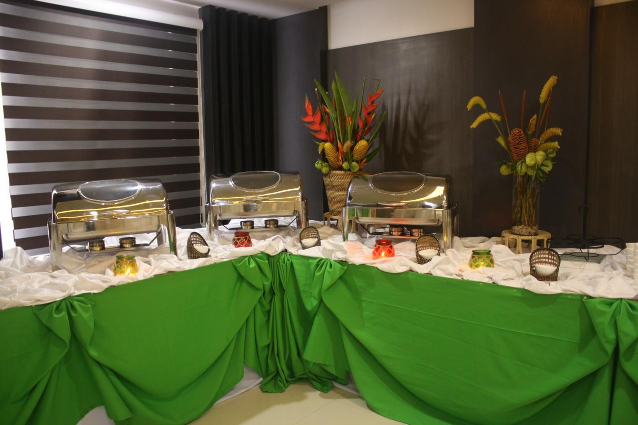 Kew Hotel Tagbilaran Zewnętrze zdjęcie