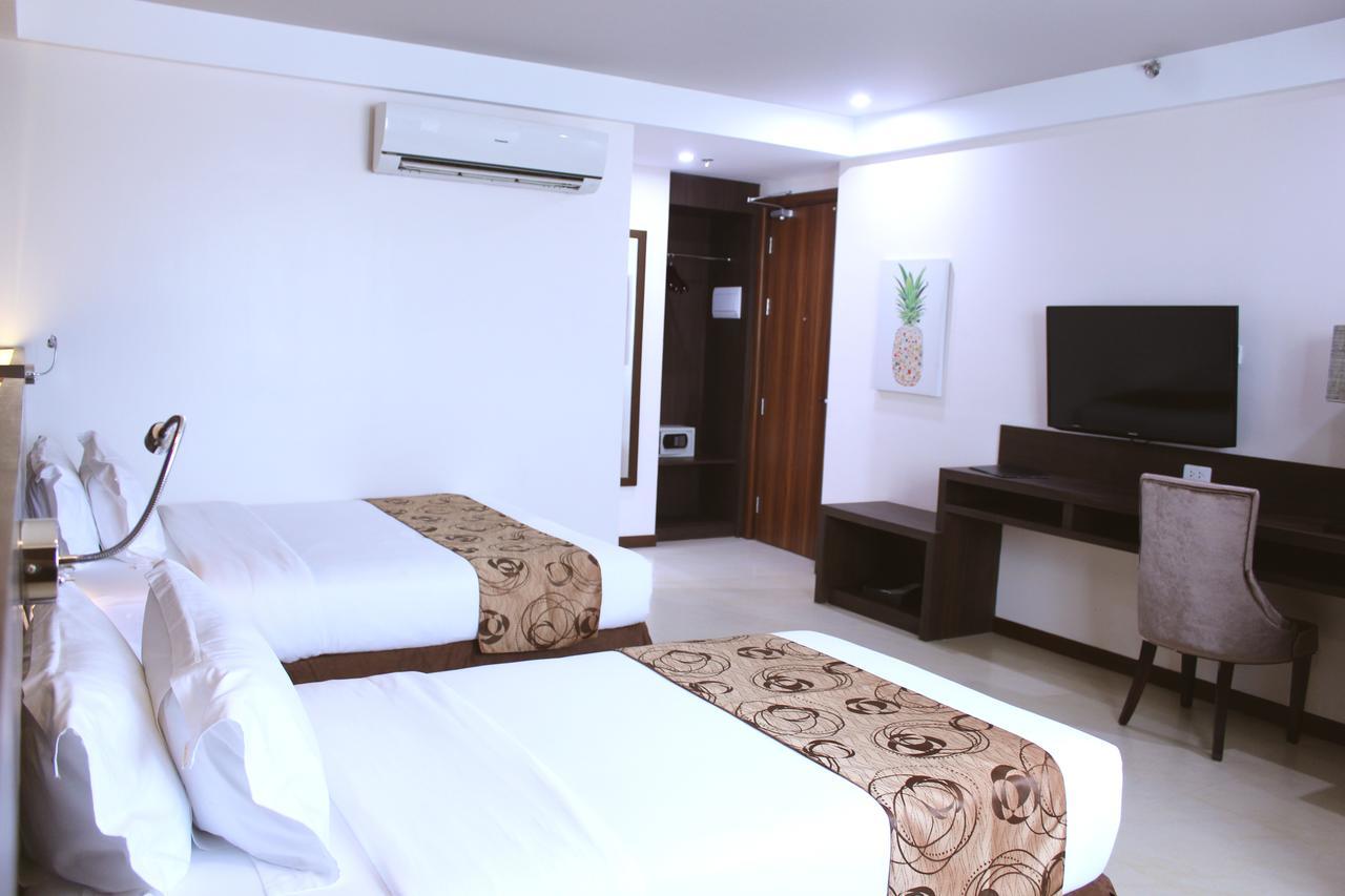 Kew Hotel Tagbilaran Zewnętrze zdjęcie