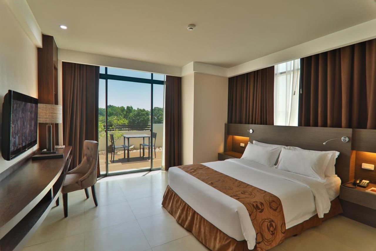 Kew Hotel Tagbilaran Zewnętrze zdjęcie